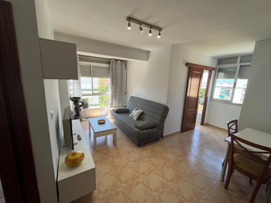 Apartamento Ginebra Torre Del Mar Εξωτερικό φωτογραφία